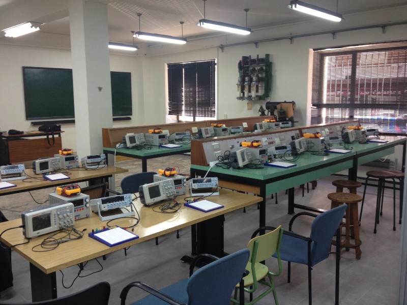 Laboratorio en la Escuela de Minas